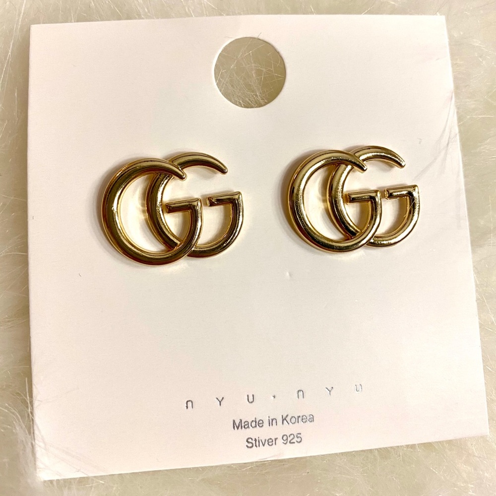 GG Earrings